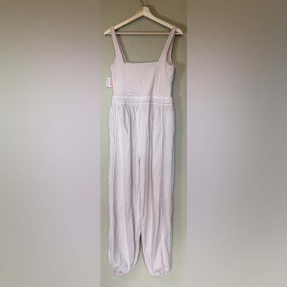 Free People Movement Inbound Onsie In Cashmere NWT Size Medium - Picture 3 of 10